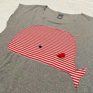 *Cute* Whale Shirt - Women's M - Like New